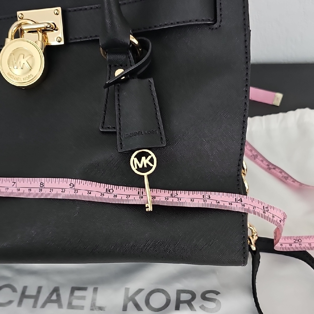 Michael Kors Black Hampton Leather Handbag - Picture 17 of 17